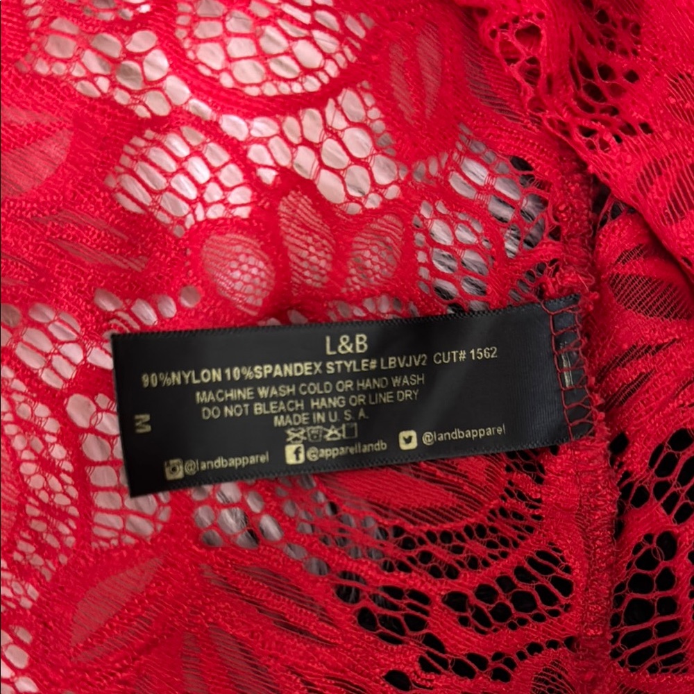 L&B Red Lace Robe - Picture 3 of 5